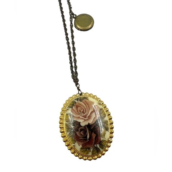 Gold Vintage Inspired Flower Cameo Victorian Delicate Chain Locket Necklace - Picture 3 of 8